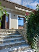 The Villea Cottage - 5 bed house in Alli Meria - Chambres d'hôtes Álli Meriá