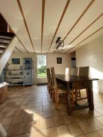 Maison familiale en bois avec piscine, proche du bassin - Chambres d'hôtes Gujan-Mestras