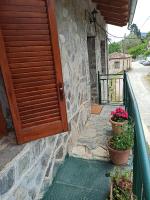 Feneos apartment - B&B