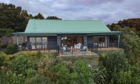 The Retreat - Luxury Hillside villa at Te Ngaere Bay - B&B