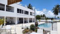 Pension Irivai appartement PUATOU 1 chambre bord de mer - Chambres d'hôtes Uturoa