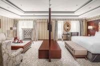 Royal Two-Bedroom Suite with City View 