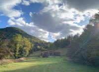 Serene Wilderness Getaway for 15 next to a historic castle - B&B Valfin-sur-Valouse