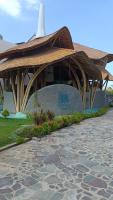 Labuan Bajo bamboo apartment - B&B