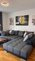 B&B Augusta - Große Ferienwohnung in Augsburg mit Balkon - Bed and Breakfast Augusta