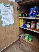 Przestronny Luksusowy Apartament, Klimatyzacja, Duży Parking, Zameldowanie 24h, 2 sypialnie, salon, kuchnia, pralnia, monitoring, 95mkw - B&B Sucymin