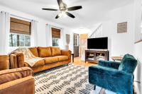 Thomas Trail - Game Room, Fire Pit, 1 min to Ski Mountain & Shared Beach! - B&B Bridgton