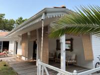 LA VILLA DES PINS - Bed and Breakfast Lacanau-Océan