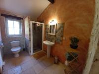 Camera Matrimoniale/Doppia con Letti Singoli con Bagno Privato