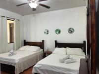 Chambre Familiale avec Salle de Bains