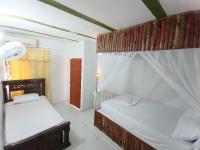 Quadruple Room with Private Bathroom