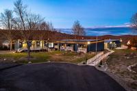 18 bd w Indoor Pool Hottub & Sauna - Mystery Room - B&B East Stroudsburg