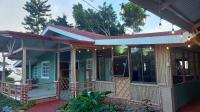 Double or Twin Room with Mountain View