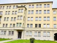 StadtfeldNest - Boxspringbett - Waschmaschine - 55 Zoll Smart-TV - Smart-TV - Arbeitsplatz - Chambres d'hôtes Magdebourg