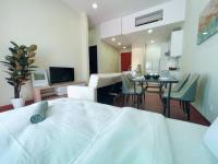 Strait Quay Marina Cozy Suite with Bathtub by Uptrend Home Management - Chambres d’hôtes Tanjung Tokong