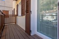 DolomiApartments - Appartamento Avisio - B&B Predazzo