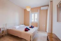 Corfu Riverwalk Apartment - Chambres d’hôtes