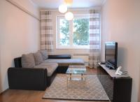 Erra Puiestee Apartment - B&B Erra