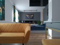 Deluxe Double Room with Bath