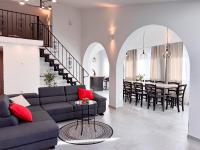 Chic Spacious Apartment Surrounded by Nature Near Opatija - B&B Matulji