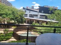 Dimpho House in Vibey Maboneng Precinct - Bed and Breakfast