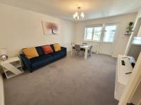 B&B Colchester - Midland Close Bungalow - With separate office space by Catchpole Stays - Bed and Breakfast Colchester