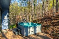 Hot Tub 7 min to Parkway More - B&B Pigeon Forge