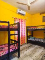 Dormitorio Femminile con 4 Posti Letto