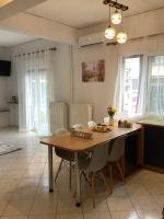 NeMapartment next to metro, Acropolis - B&B Atene