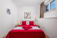 Appartement - Rez-de-Chaussée (4+2)