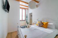 B&B Pavia - La Corte 48 - Pavia City - by Host4U - Bed and Breakfast Pavia