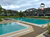 Staycation Homestay 35 One Residency near MJC - B&B