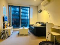 B&B Melbourne - Modern 1 Bdr APT in South Yarra (TF50424) - Bed and Breakfast Melbourne