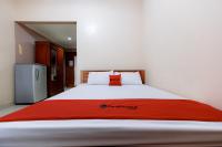 B&B Sidoarjo - RedDoorz Syariah at Delta Sari Aloha Waru - Bed and Breakfast Sidoarjo