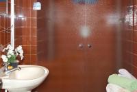 Camera Tripla Superior