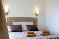 Apartment with Sea View 9