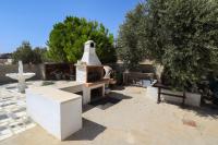 Captivating 2-Bed House - B&B Alaminós