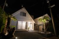 Cinema Resorts 1 - B&B