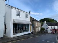 Lovely flat, balcony & woodstove, parking close - B&B
