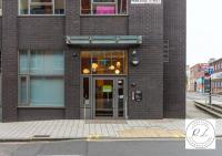 Modern Apartment, Free Parking & Monthly Savings - B&B Leicester