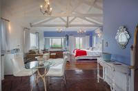 Queen Room with Spa Bath