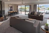 Pip's Lakeview Retreat - B&B Wanaka