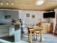 Studio rénové, 4 couchages, proche pistes et commerces - FR-1-330F-231 - B&B La Salle-les-Alpes
