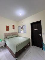 Kitnet 1 privado com piscina em Pontal do Sul - Chambres d’hôtes Pontal do Paraná