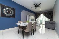 B&B Johor Bahru - Mosaic Southkey Marine Blue 2BR by Our Stay - Bed and Breakfast Johor Bahru