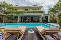 Beautiful Huge 4 bedrooms Villa in Canggu - B&B