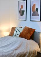 B&B Wien - New with Parking and Metro in front of the House - Bed and Breakfast Wien