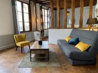 B&B Chartres - Le Clocher- Appartement dans le cœur de ville - Bed and Breakfast Chartres