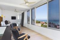 Atlantic Sky Villa - Bed and Breakfast Gordon’s Bay