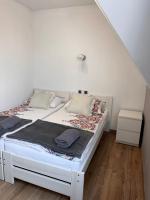 Vierpersoonskamer met Badkamer